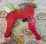 Pemotong Pipa